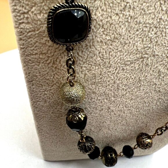 Vintage-Inspired Long Gold & Black Beaded Necklace.  C12 - Picture 7 of 10